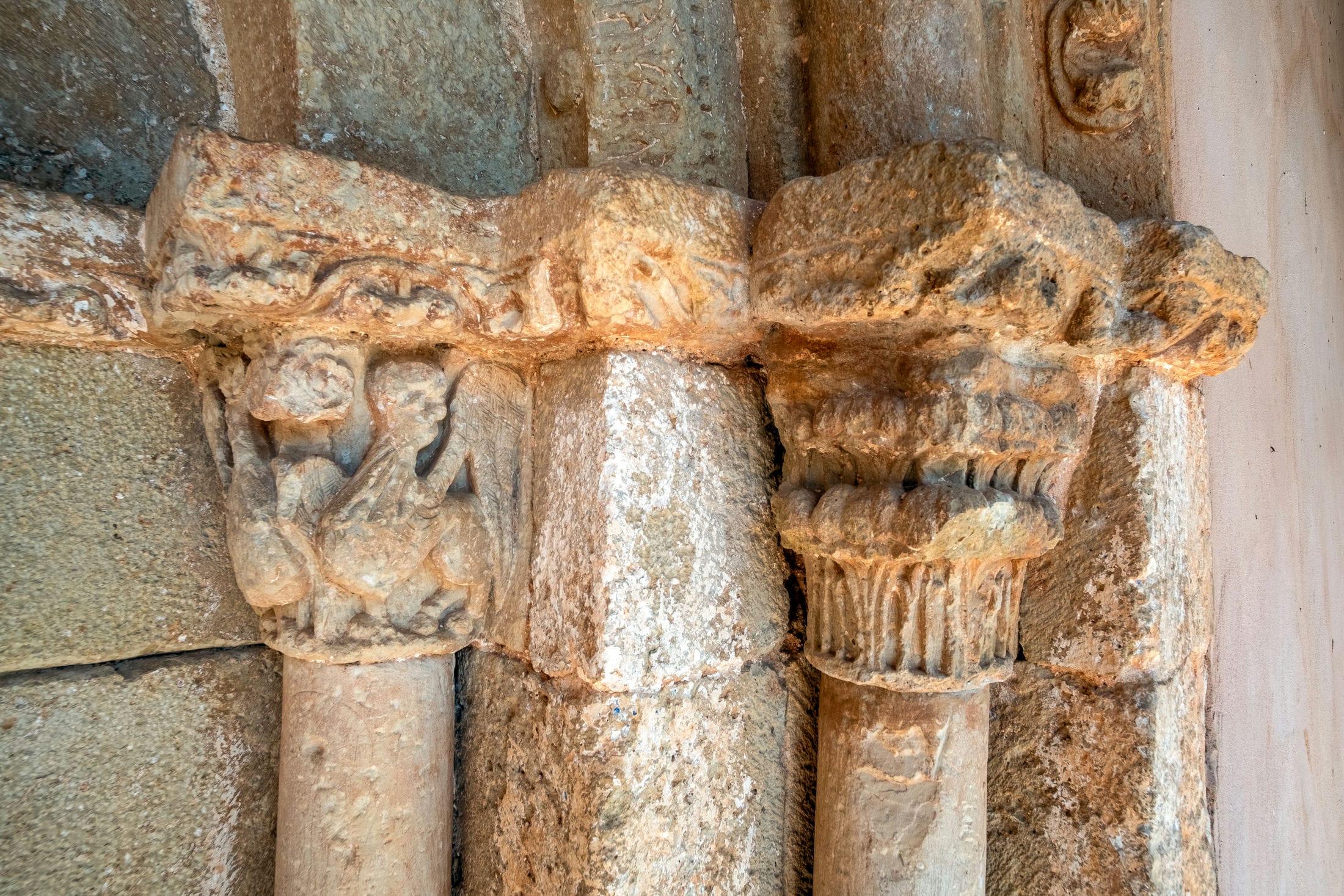 Capiteles de la Natividad de Nuestra Señora