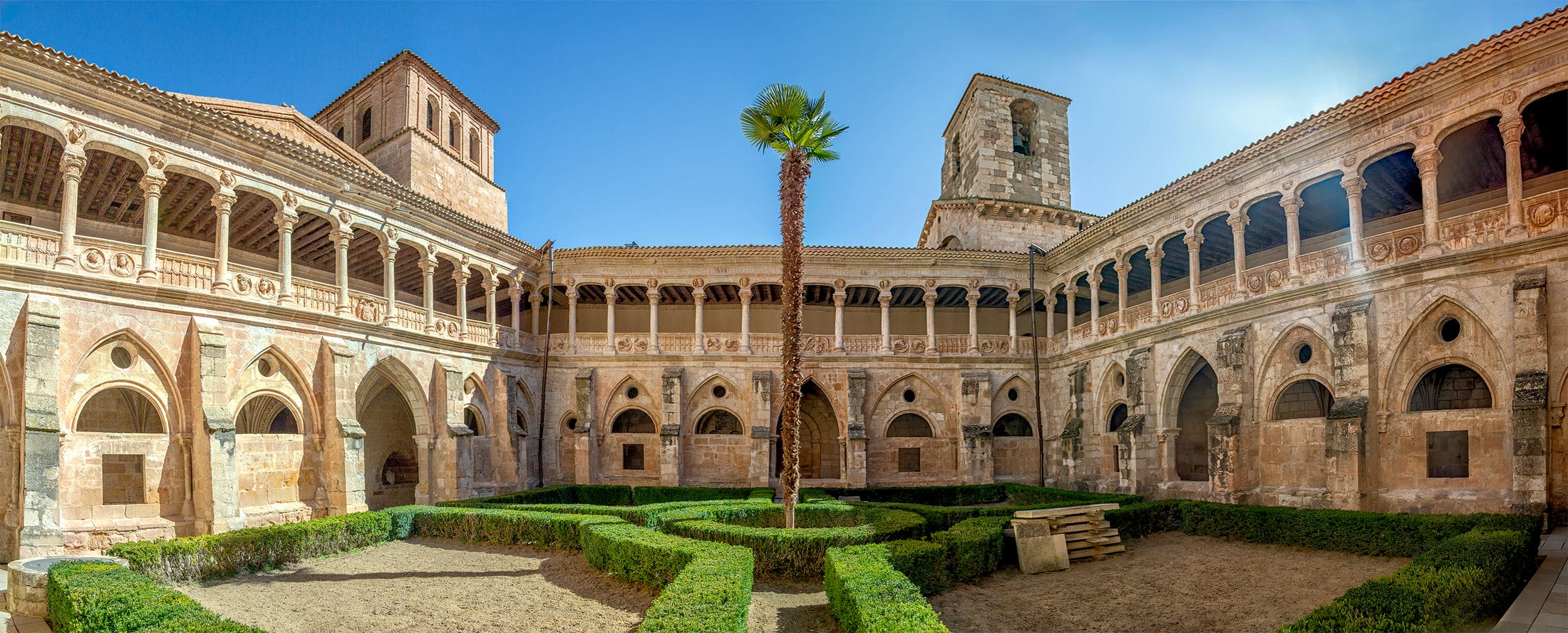Claustro del Monasterio de Santa María de Huerta