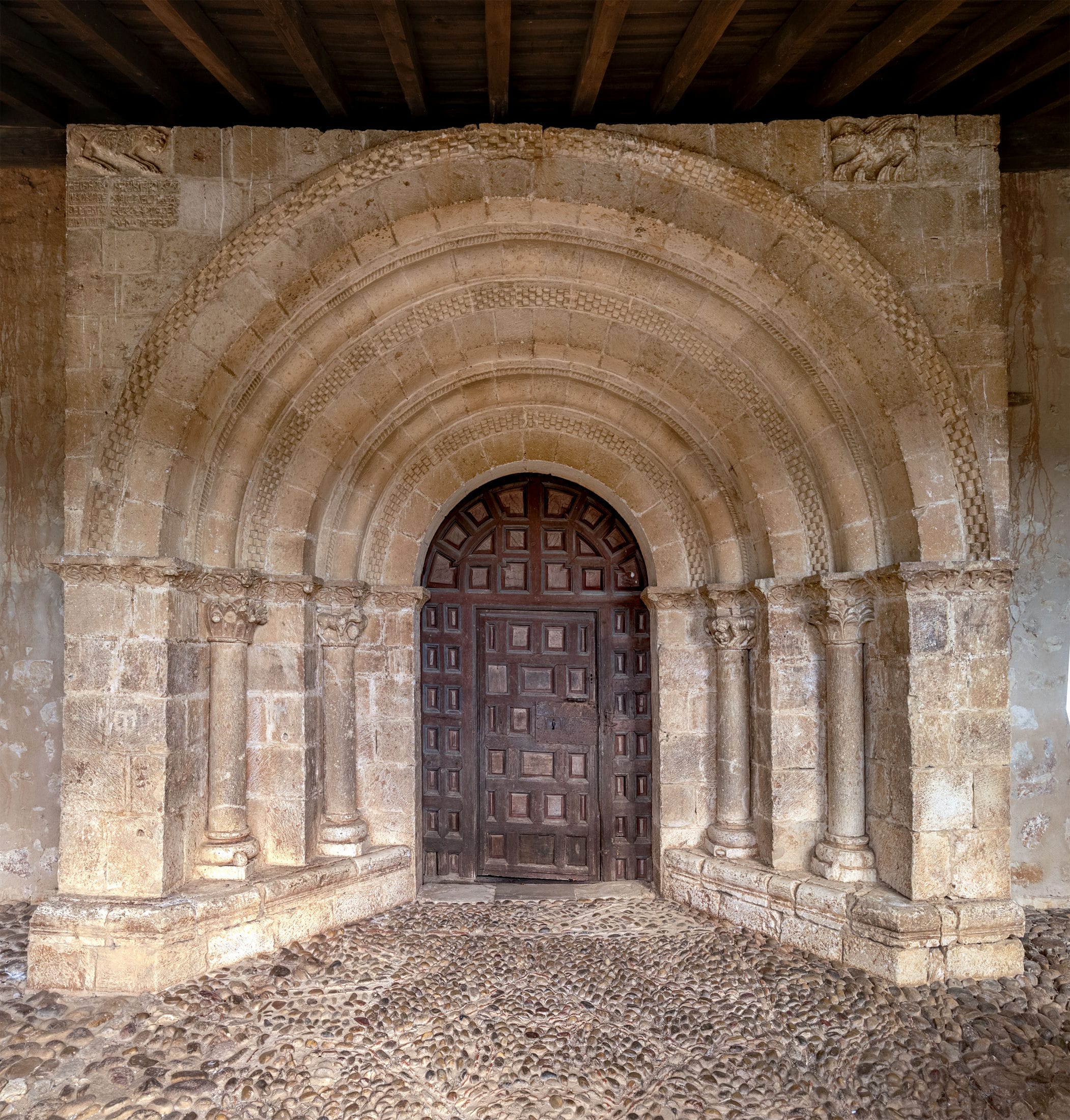 Portada de San Miguel Arcángel