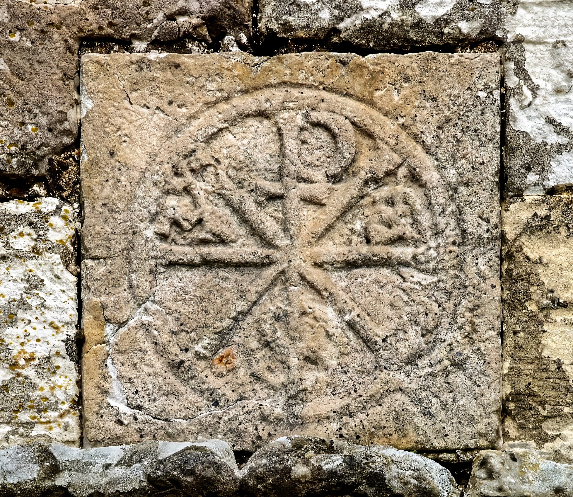 Crismón de San Miguel Arcángel