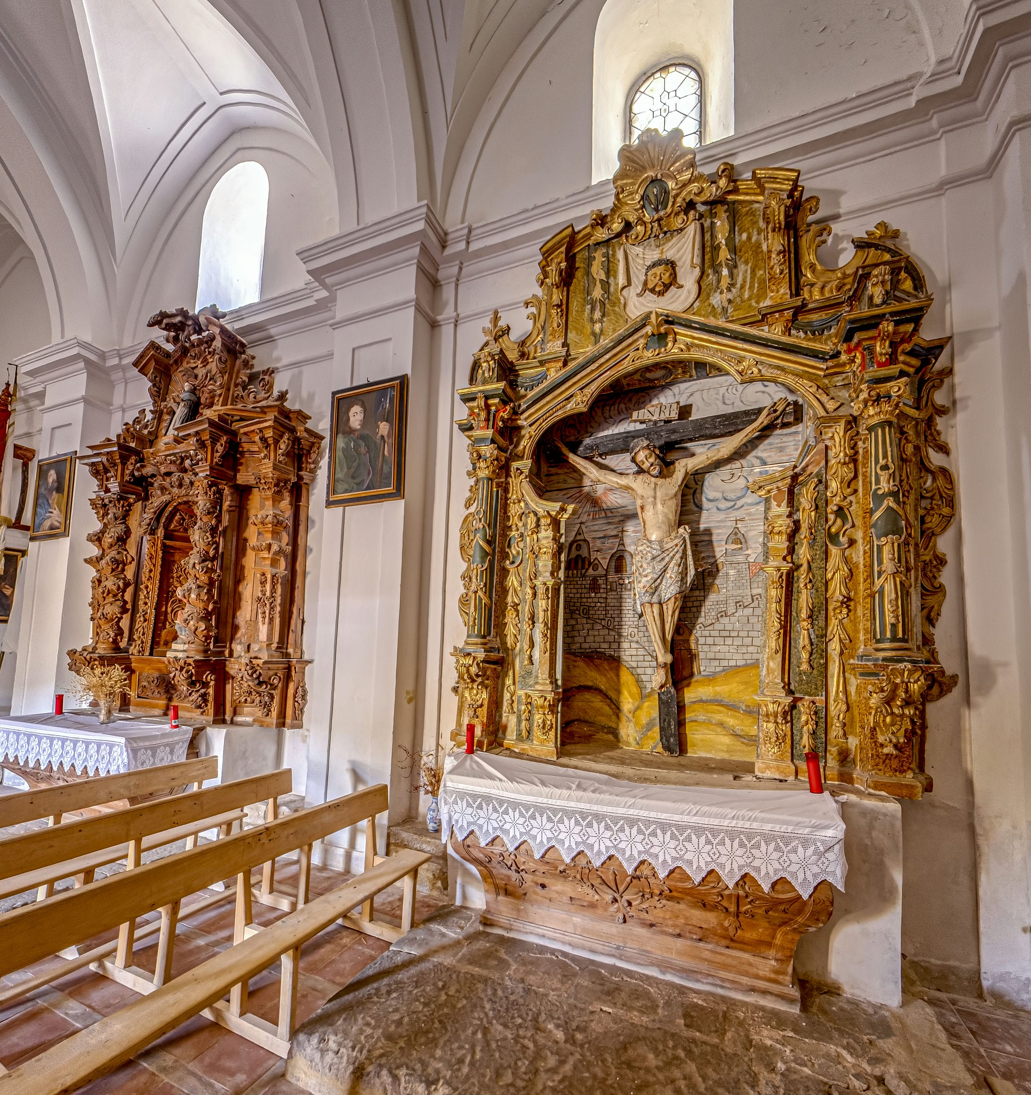 Interior de San Pedro