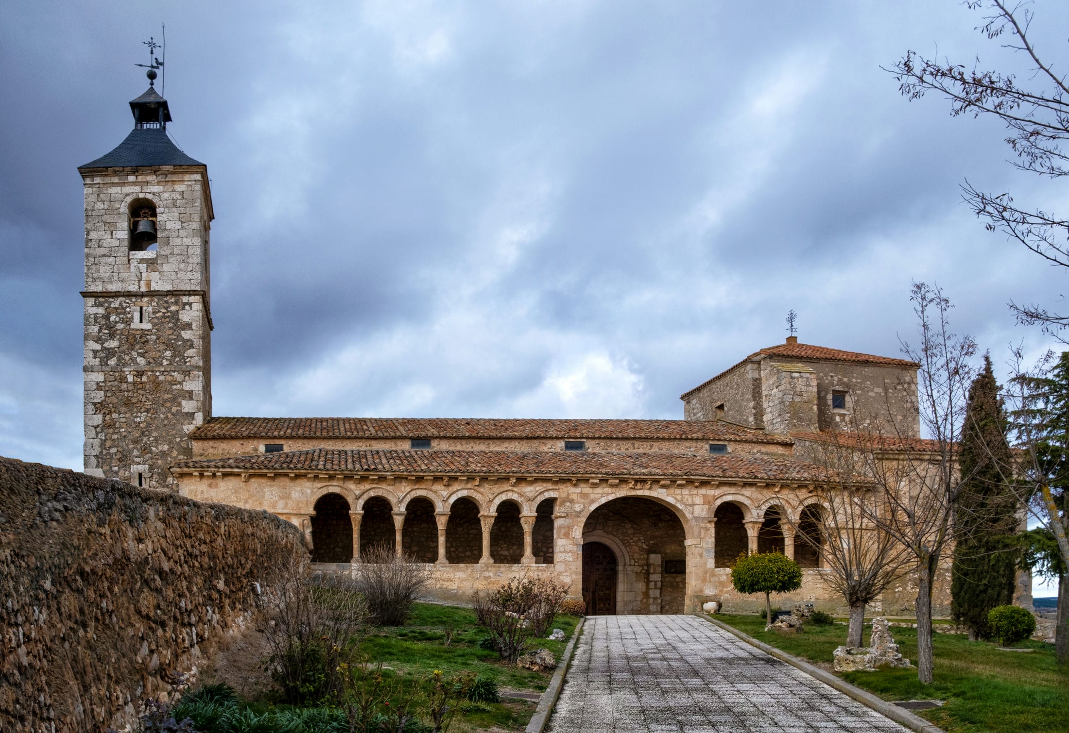 Vista exterior de la iglesia de Santa Cristina