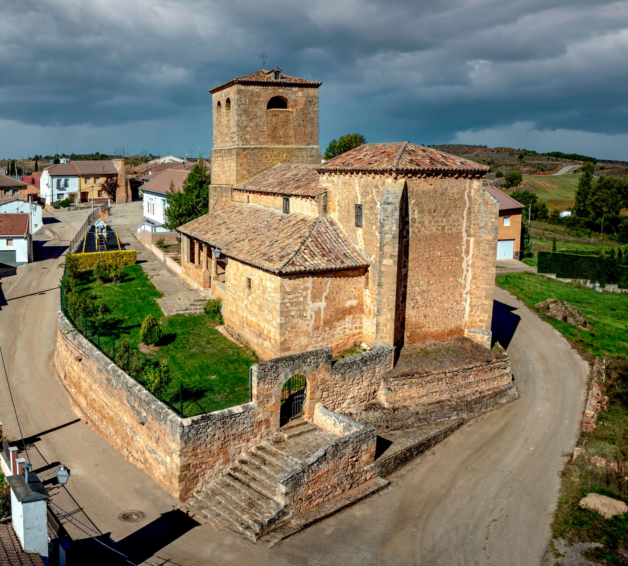 Vista exterior de Santo Domingo de Silos