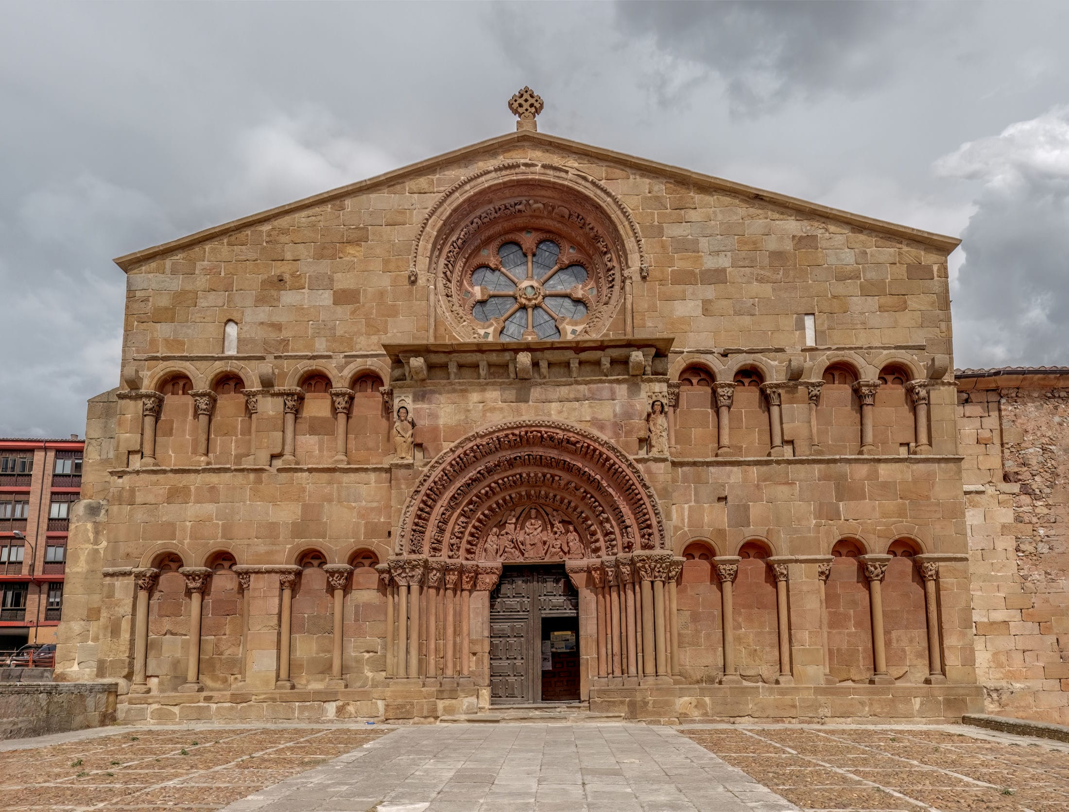 Fachada de Santo Domingo