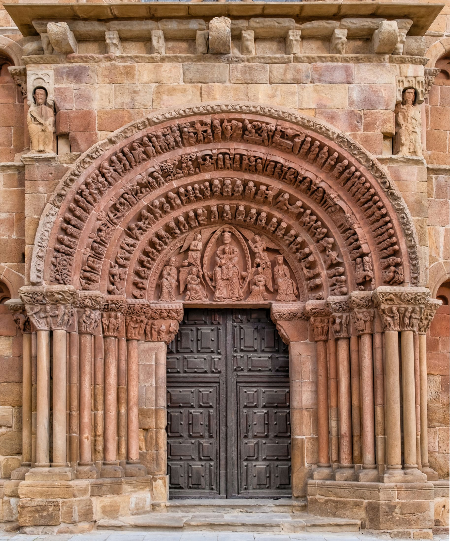 Portada de Santo Domingo